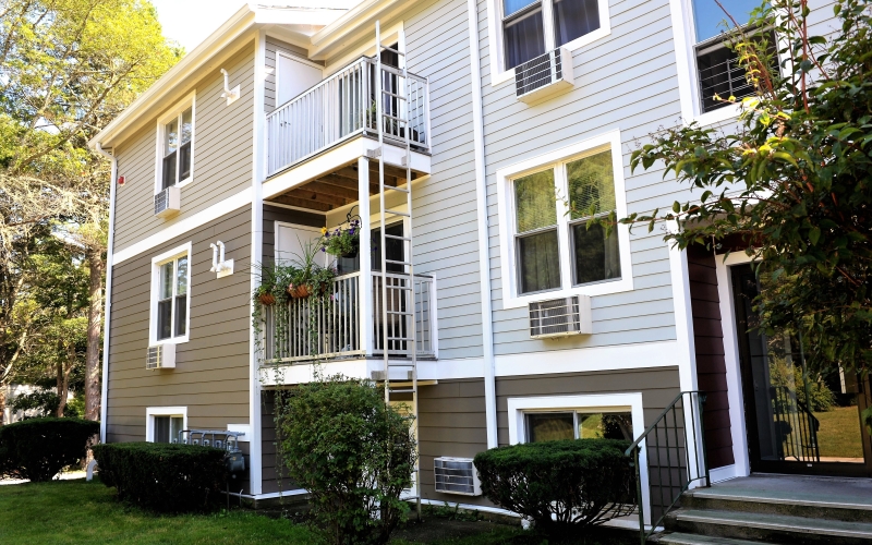 Brandy Hill Apartments entrance