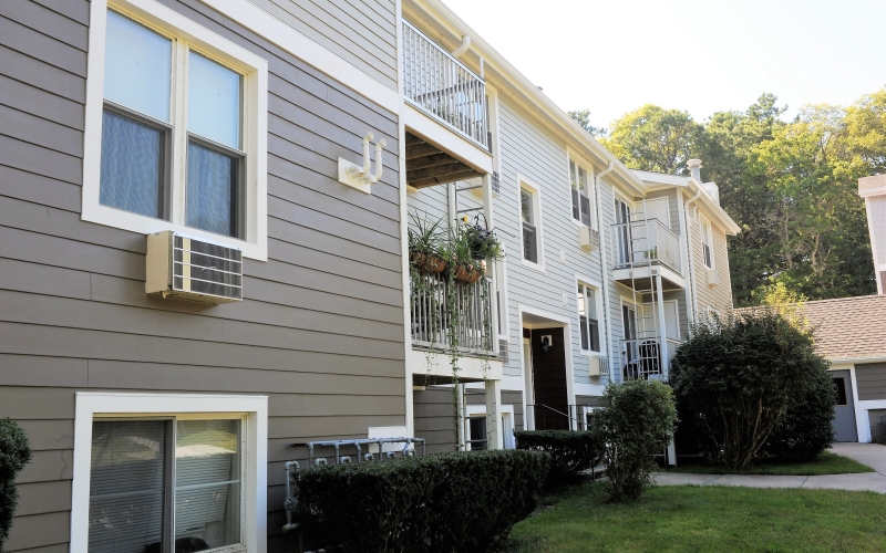 Brandy Hill Apartments exterior close up