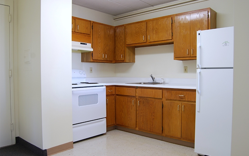 Pocasset Manor unit kitchen