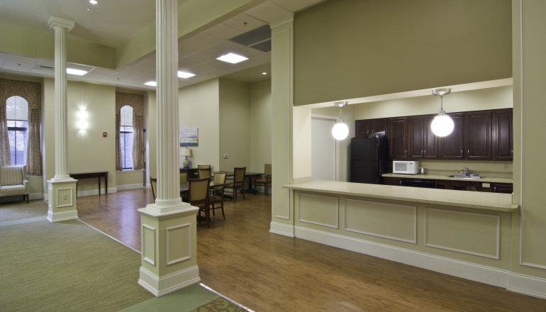 Franklin Square Apartments community kitchen