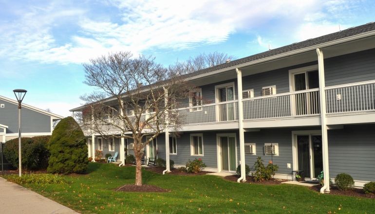 Beachwinds Apartments exterior