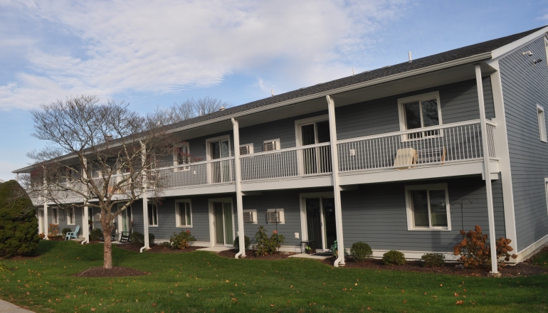 Beachwinds Apartments exterior