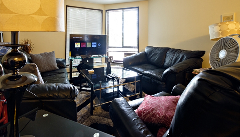 Greenwood Park Apartments unit living room
