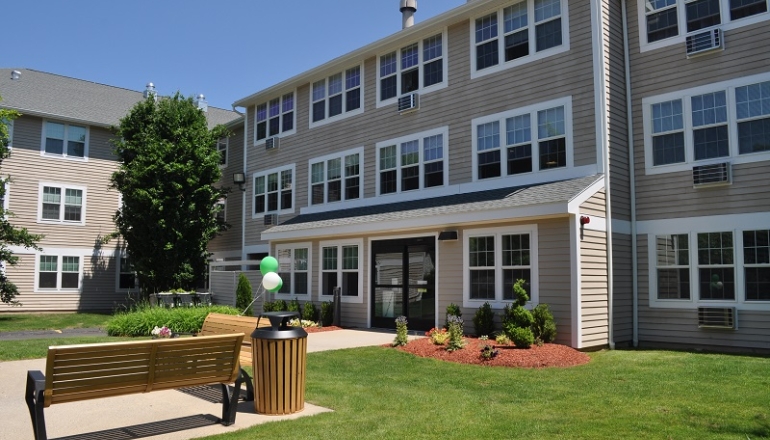 Torringford West Apartments outdoor sitting area