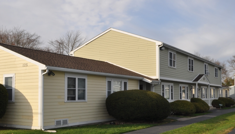 Fieldstone Apartments exterior rear of building