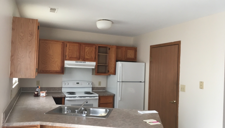 Walnut Grove unit kitchen