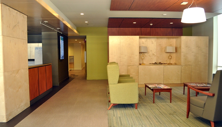 The Burnham lounge and common area
