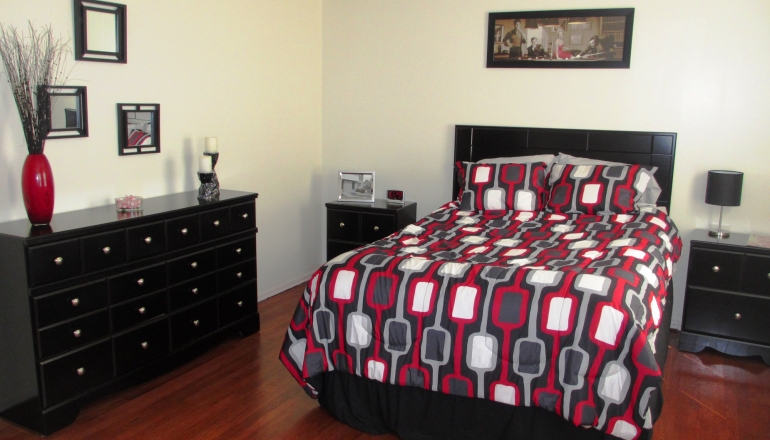 Hawthorne Place bedroom