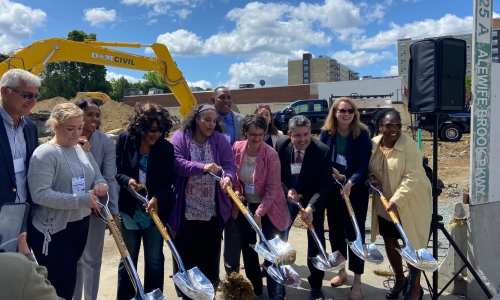 Mayor Ballantyne, Rep. Barber join POAH, partners and residents at groundbreaking for Clarendon Hill Phase I