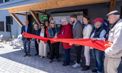 Lawrence Hill resident cuts the ribbon 