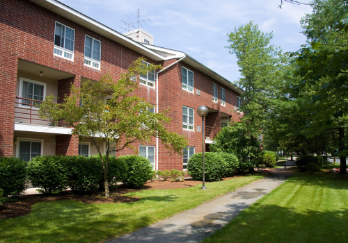 Bridle Path Apartments