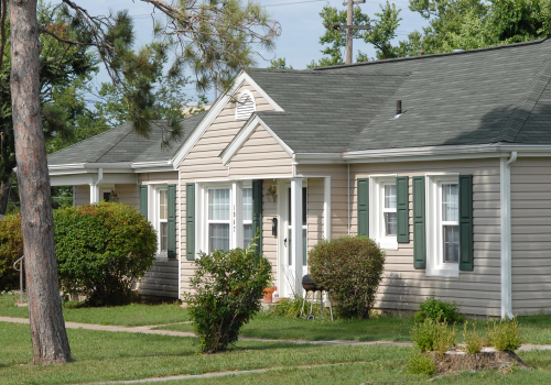 Country Club Village I Apartments